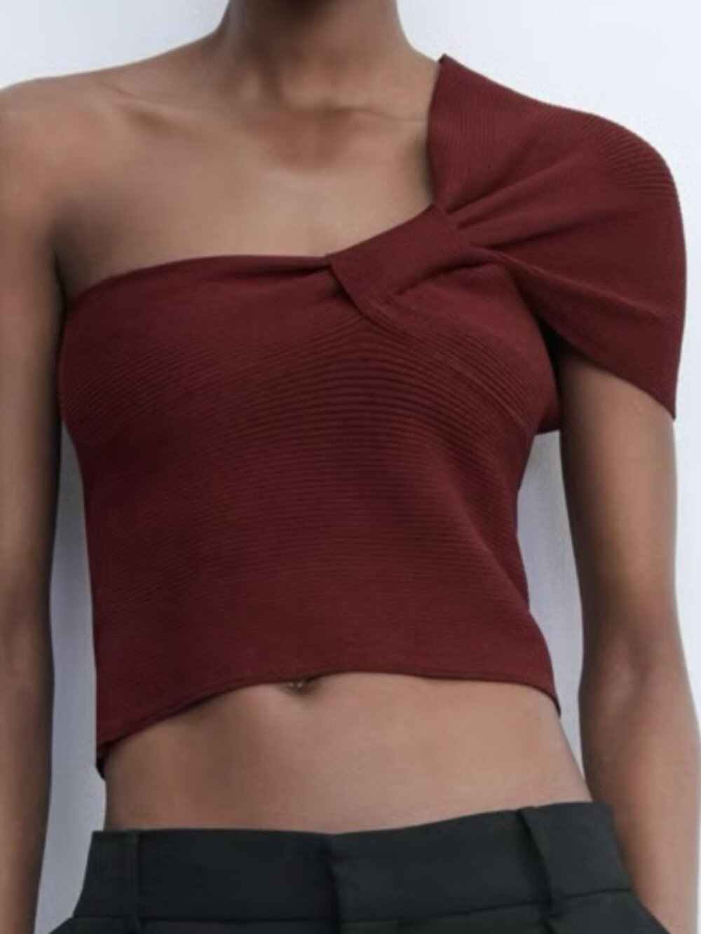 Zara Off-the-Shoulder Asymmetrical Ribbed Top Size Large